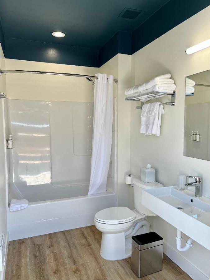 Skyview Hotel Torrey Dış mekan fotoğraf